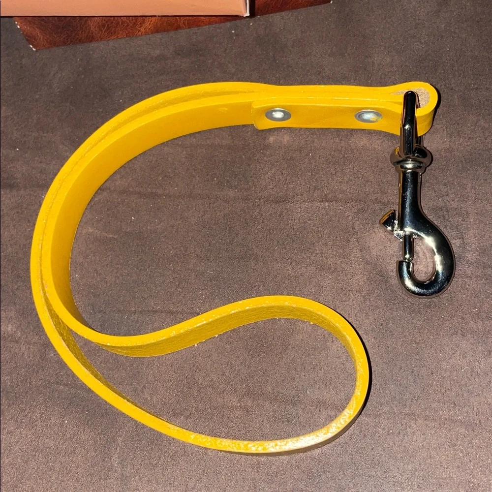 Logical Leather 12” Yellow Short Dog Training Leash Brand New in Box - Picture 5 of 5